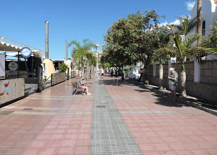 Yucca Park Fanabe Адехе