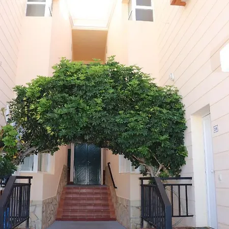 Апартаменты Yucca Park Fanabe *