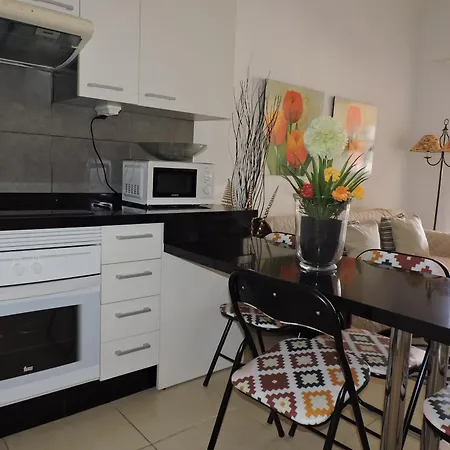 Yucca Park Fanabe Апартаменты Адехе