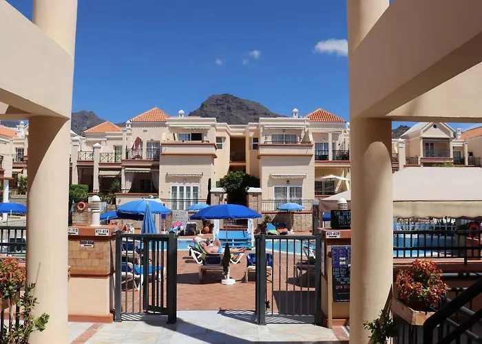 Yucca Park Fanabe Apartment *